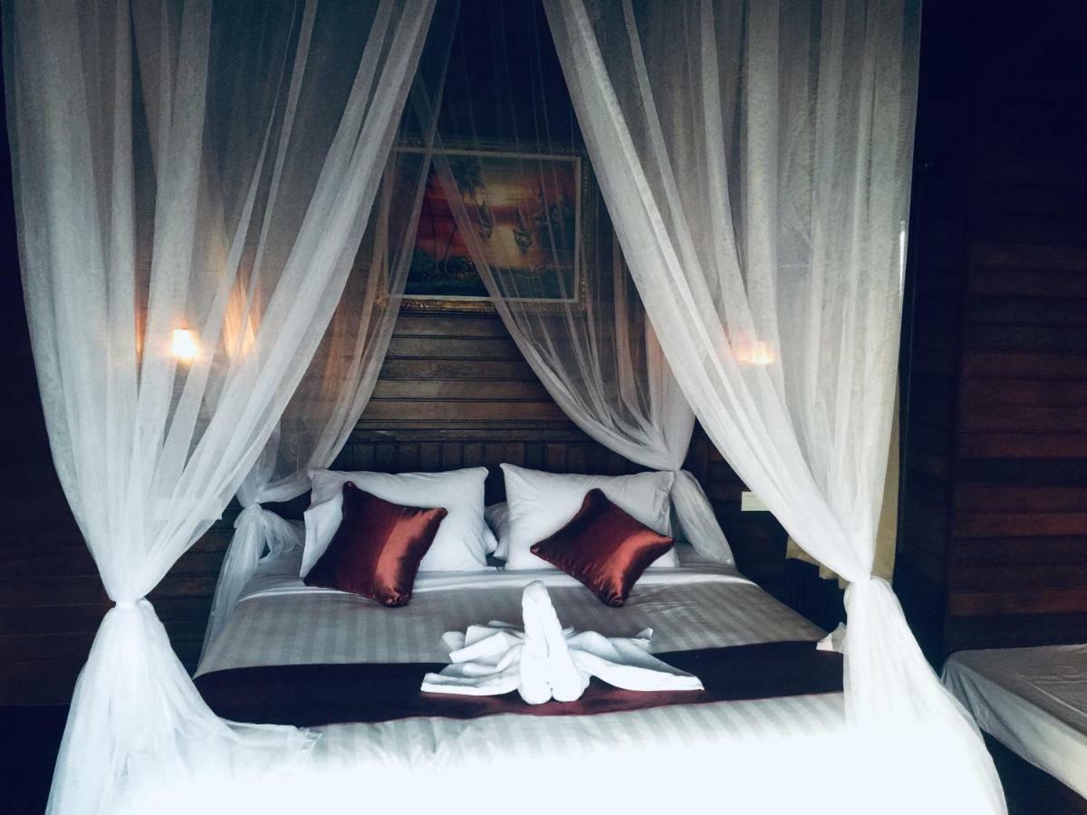 Sunday Huts Lembongan Hotel Exterior foto