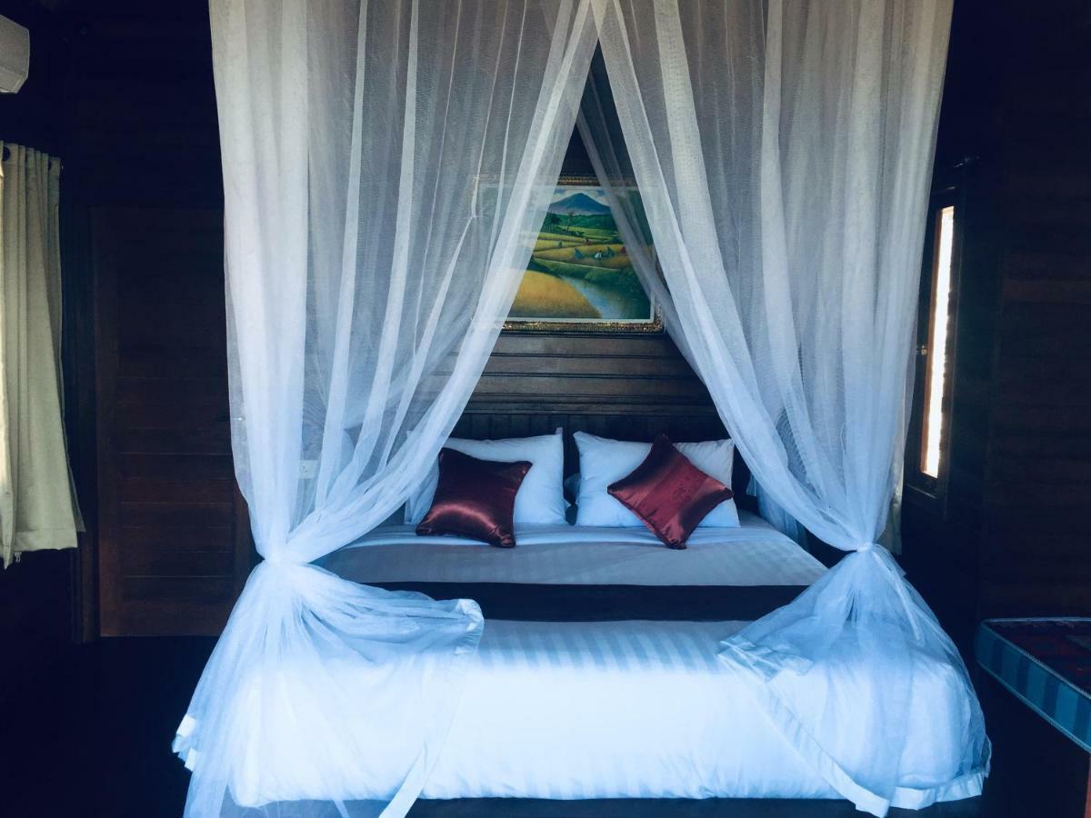 Sunday Huts Lembongan Hotel Exterior foto