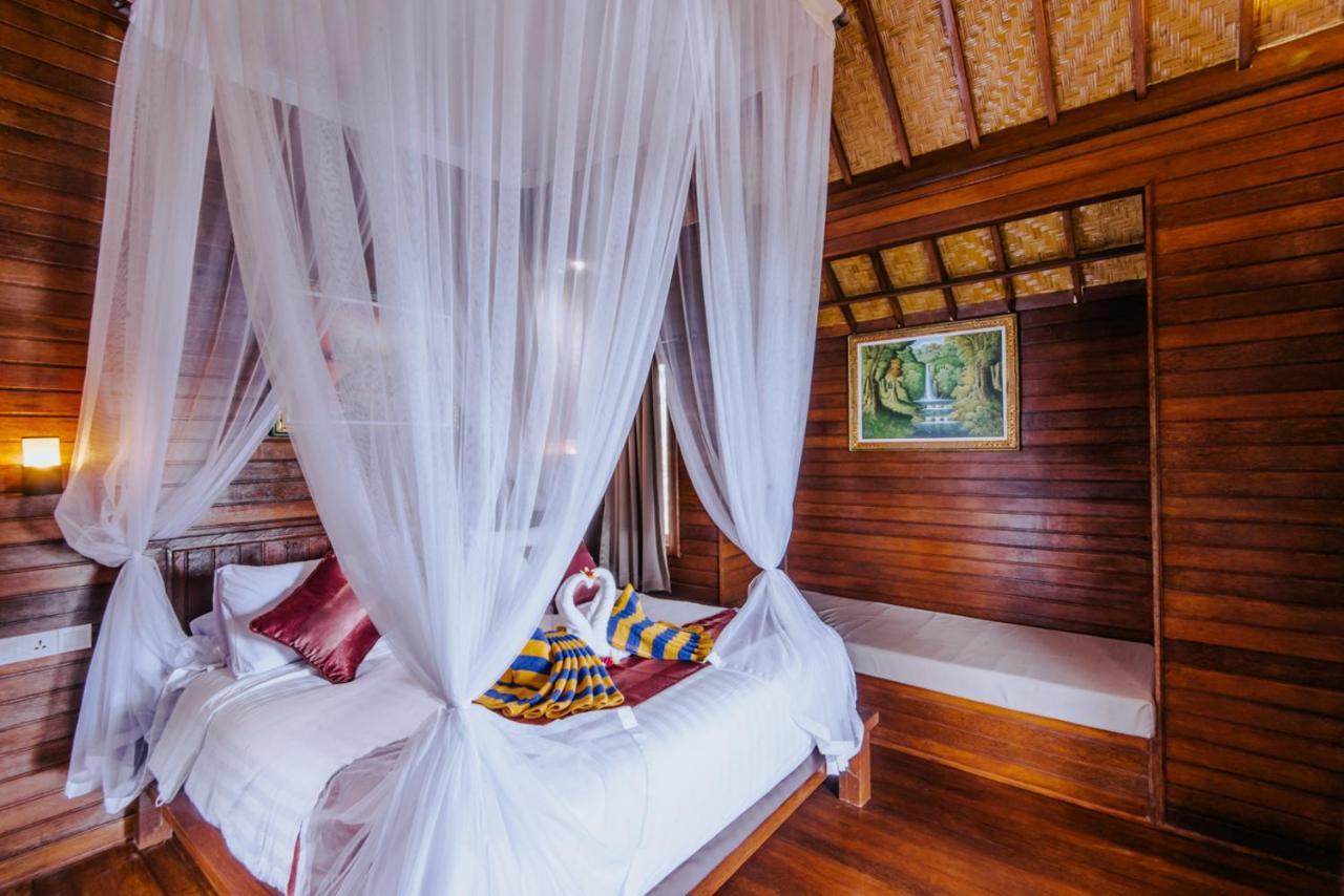 Sunday Huts Lembongan Hotel Exterior foto