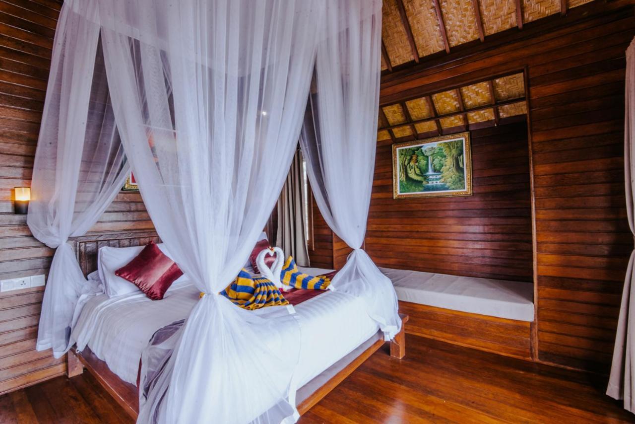 Sunday Huts Lembongan Hotel Exterior foto